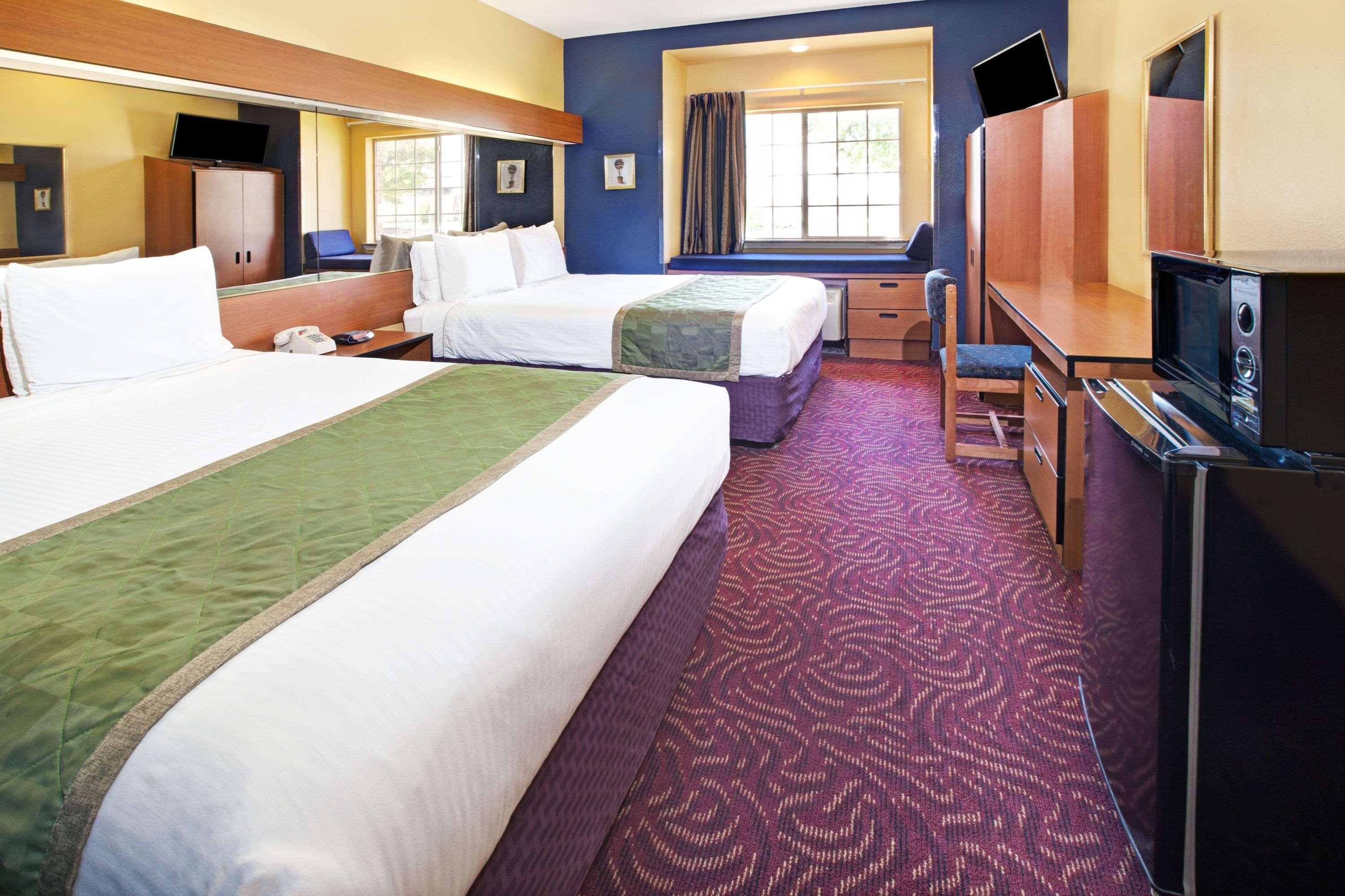 Hotel Econo & - Dallas East