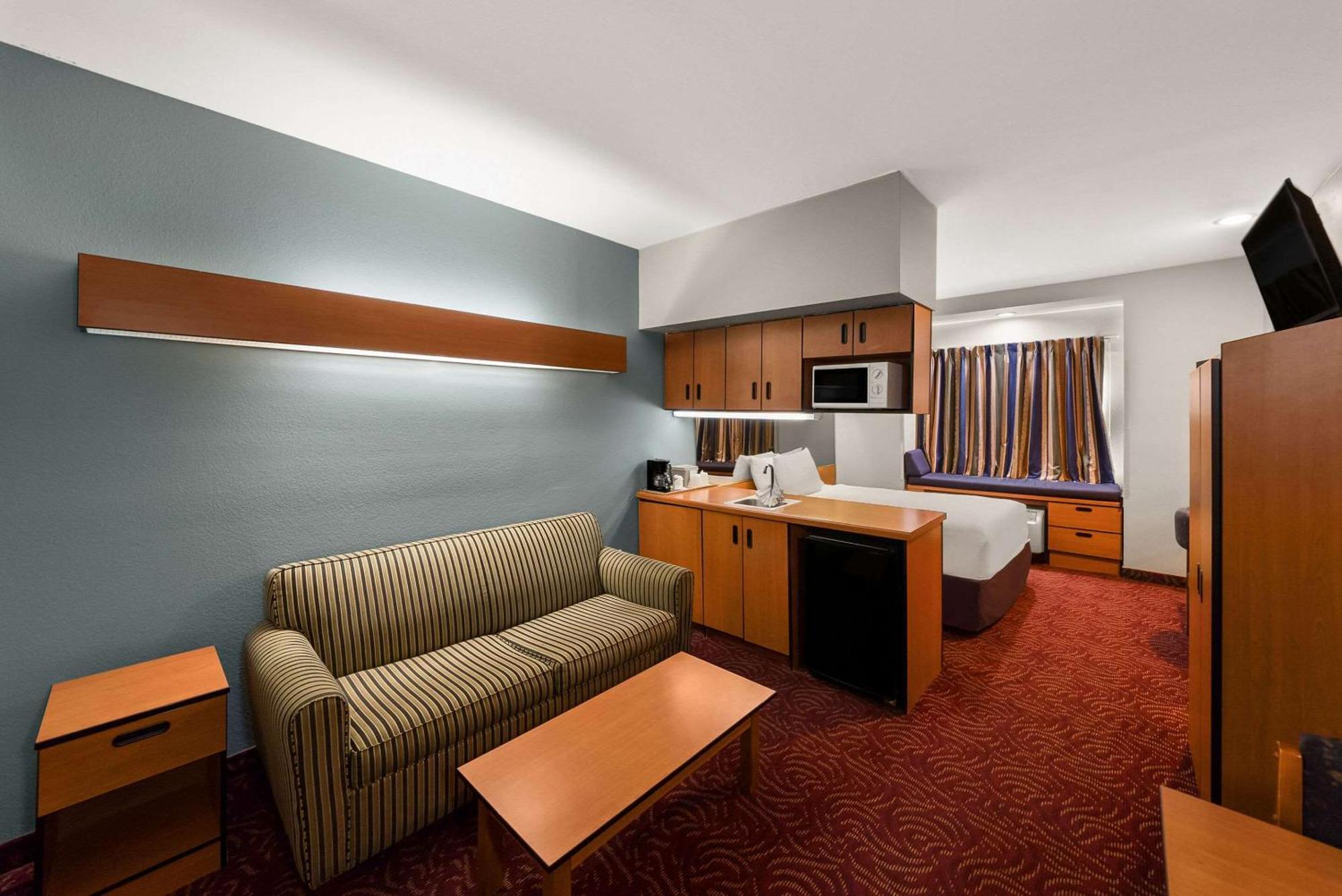 Hotel Econo & - Dallas East Mesquite