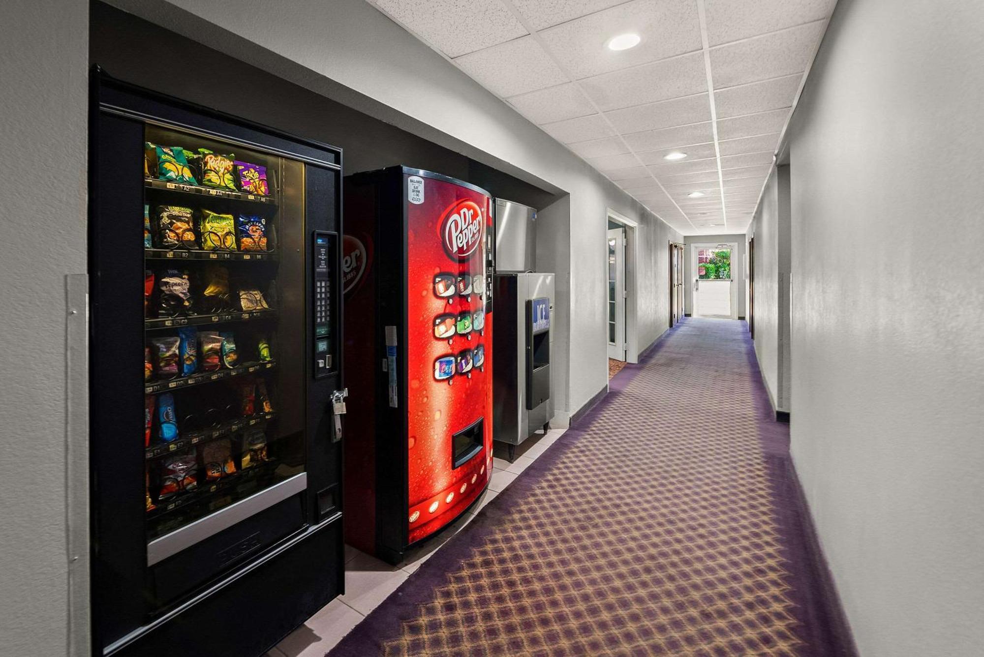 Hotel Econo & - Dallas East Mesquite