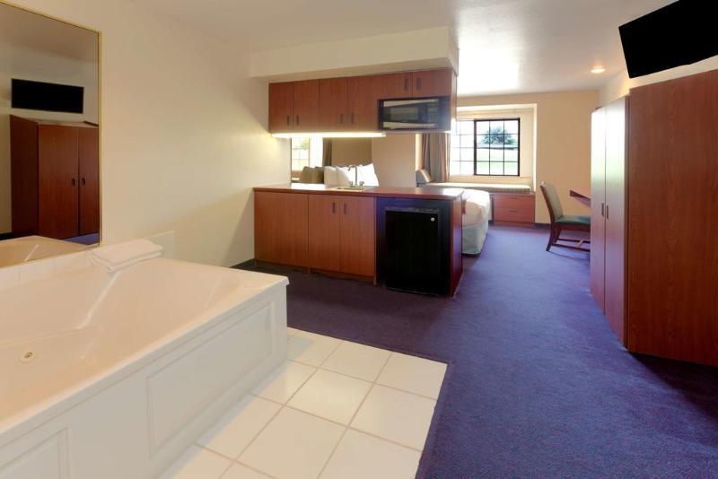 Hotel Econo & - Dallas East 2*