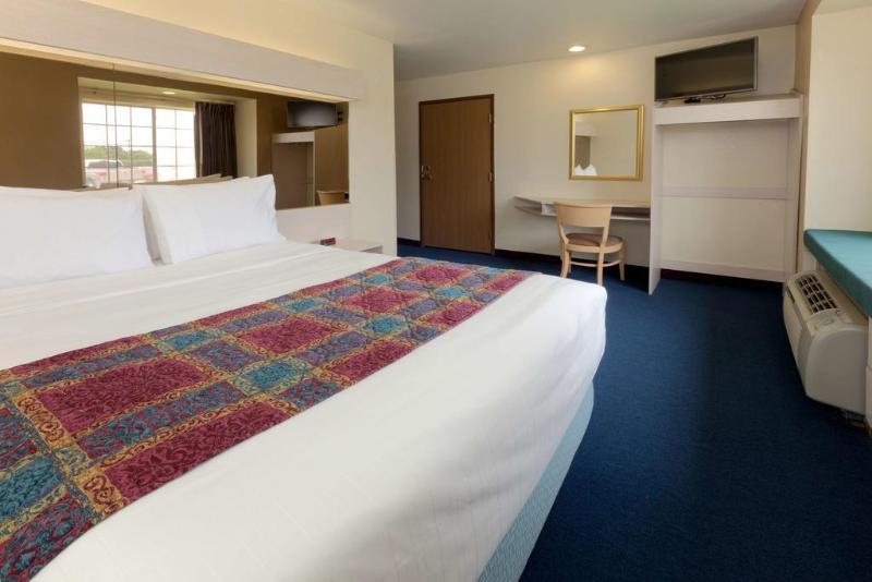 Hotel Econo & - Dallas East 2*